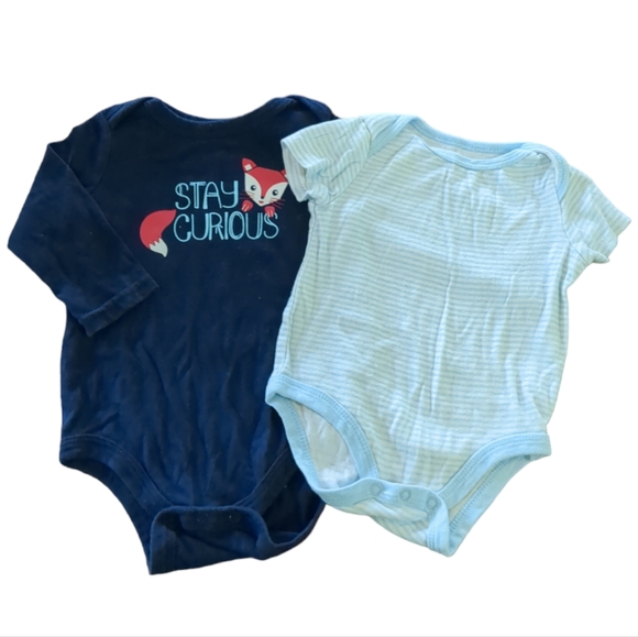 🍁2/$7🍁CIRCO 2 Blue Onesie Bundle - Picture 1 of 4